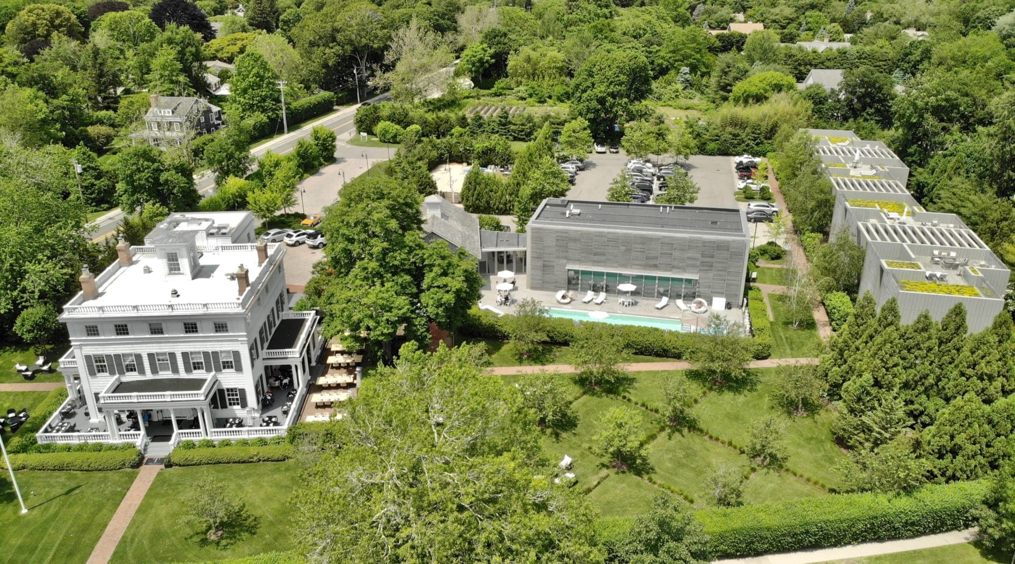 Topping Rose House