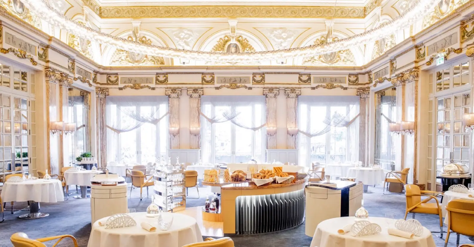 Le Louis XV by Alain Ducasse