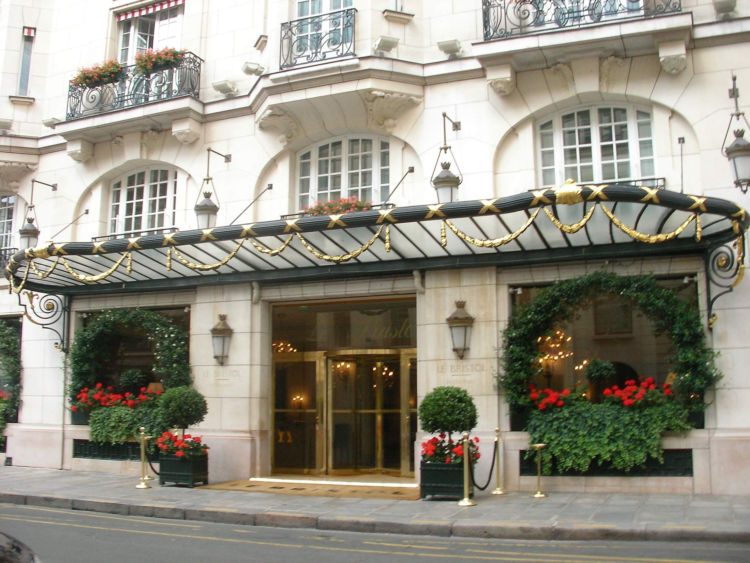 Le Bristol Paris