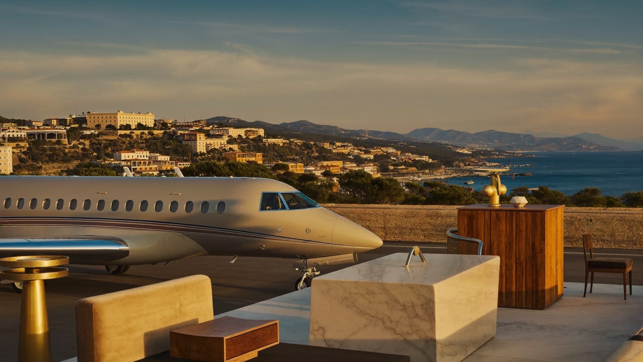 Private jet · LFTZ / LFMD