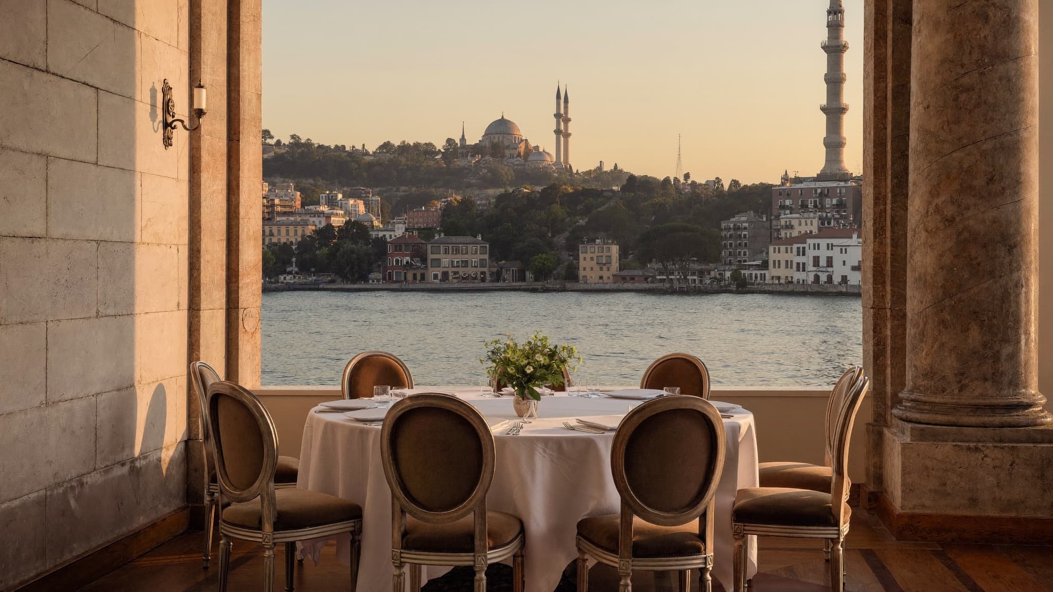Divan Brasserie Bebek