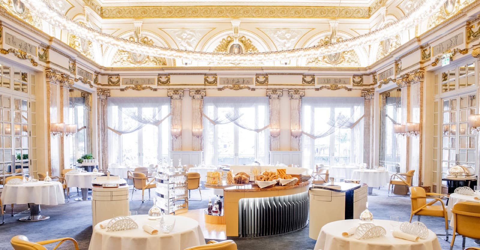 Le Louis XV by Alain Ducasse