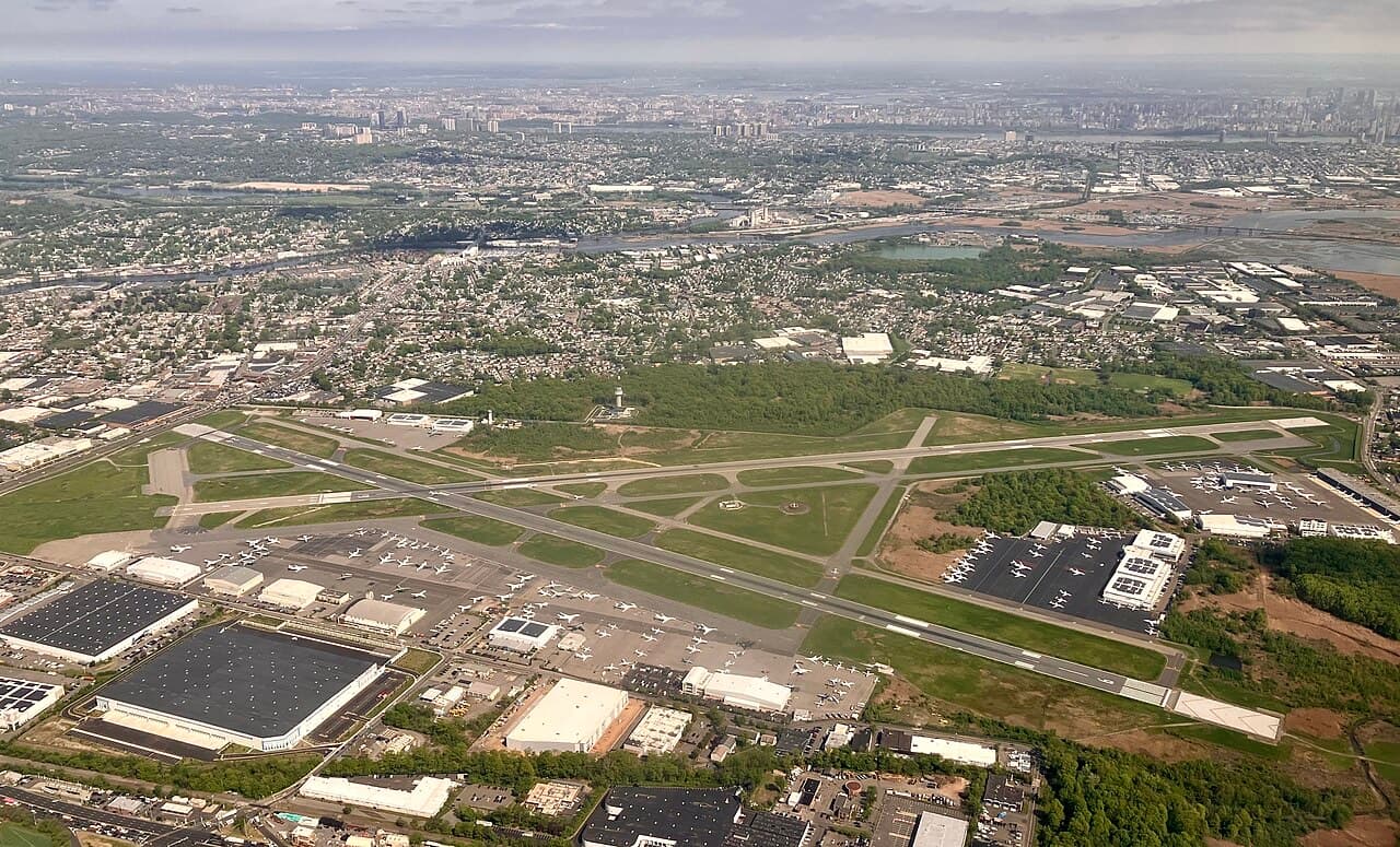 Private jet · TEB / HPN